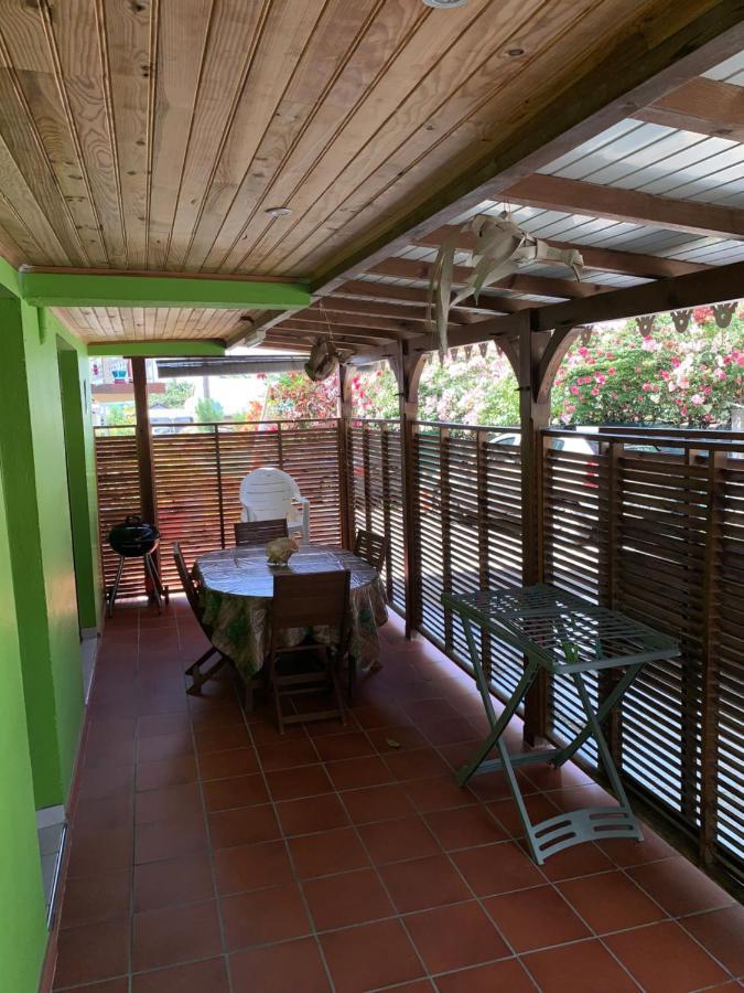 Chez Marie Andre Et Jeanne Apartment Grande Anse Exterior photo